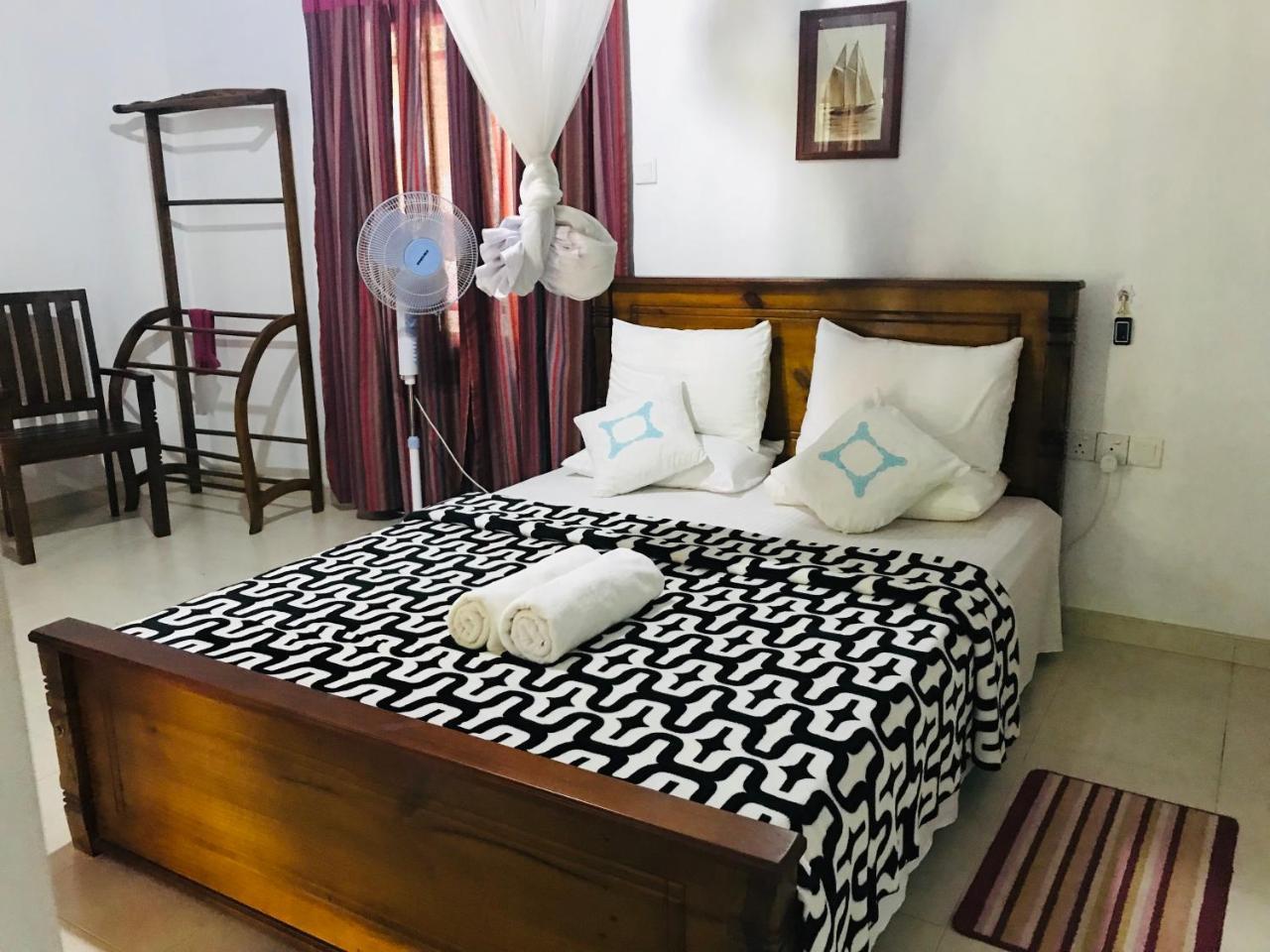 Unique Villa Kandy Exterior foto